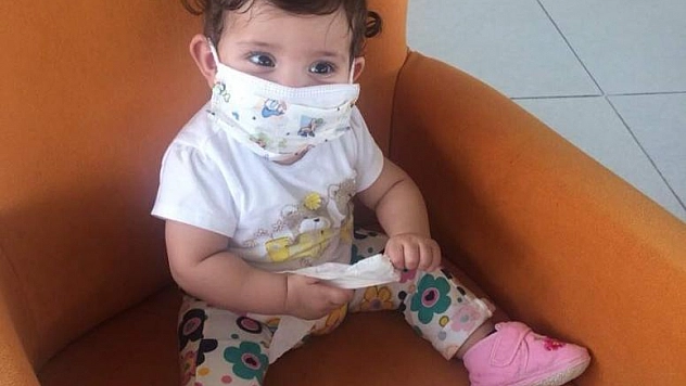 5 DAKİKA İLE AZRA'YI YAŞAMA BAĞLAYABİLİRSİNİZ