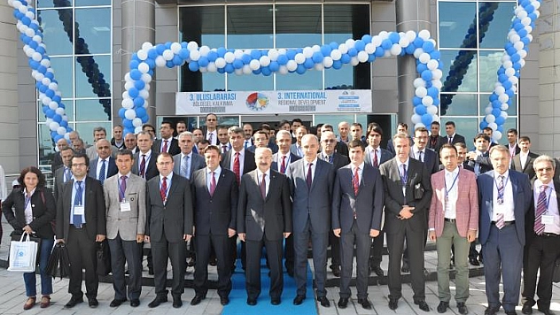 BÖLGESEL KALKINMA KONFERANSI SONA ERDİ