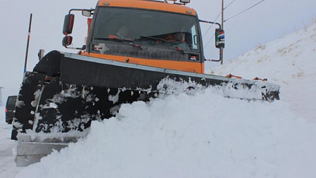 389 KÖY YOLU  ULAŞIMA KAPANDI 