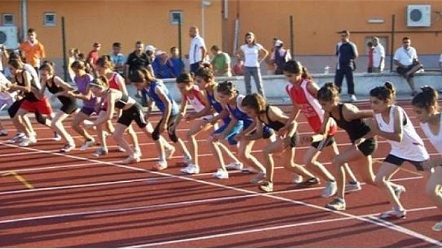 IAAF ÇOCUK ATLETİZMİ SEMİNERİ İLİMİZDE YAPILIYOR