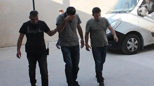 ELAZIĞ'DA BİRİ ALBAY 15 ASKER ADLİYEYE SEVK EDİLDİ