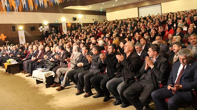 ELAZIĞ MİLLETVEKİLİ METİN BULUT KÜTAHYA'DA TOPLANTIYA KATILDI 