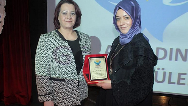 Elazığ'da 'Kadınların Politikadaki Rolü' Programı