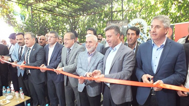 Ak Parti Yazıkonak Belde Teşkilatı Yeni Hizmet Binası Açıldı ! 