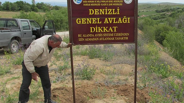 AVLAK ALANLARA İKAZ TABELASI ASILDI 