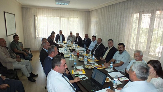 Arı Yetiştiricileri Birliği Bölgesel Toplantısı Yapıldı 