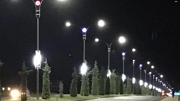 AYDINLATMA ARMATÜRLERİ BEĞENİ TOPLADI  