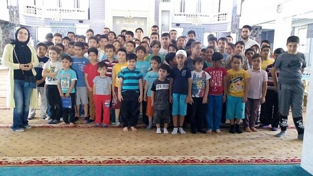 GEL BU YAZ,KURAN-I KERİM'İ GÖNLÜNE YAZ