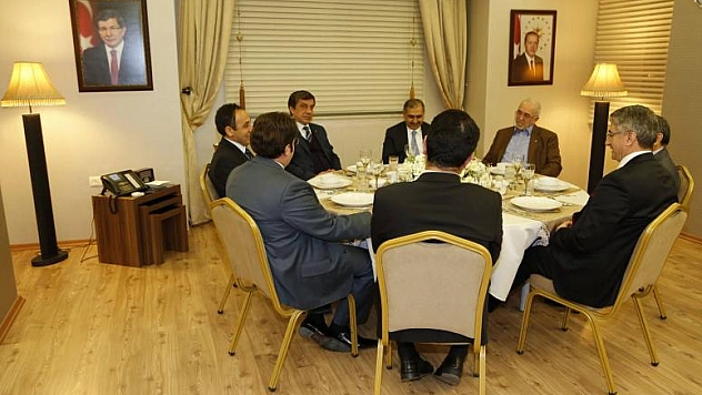 BAŞKAN YANILMAZ ŞEHRİN ÜST DÜZEY YÖNETİCİLERİNİ AĞIRLADI