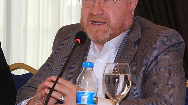 'BİZ YERLİ HERKES İLE GEÇİNİRİZ'