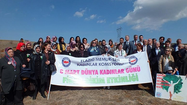 DOĞA'YA AĞAÇ İNSANLIĞA KADIN HAYAT VERİR ! 