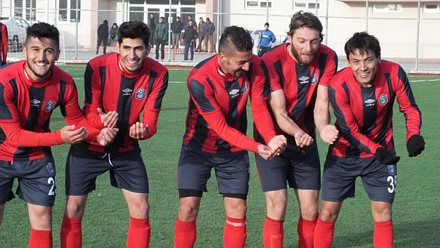 Lider Kaldığı Yerden !