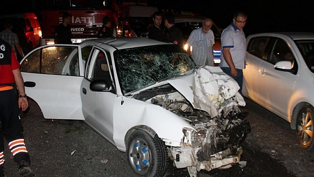 ELAZIĞ'DA İKİ AYRI KAZADA 3 KİŞİ ÖLDÜ, 7 KİŞİ YARALANDI