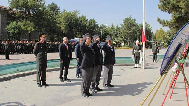 ELAZIĞ'DA GAZİLER GÜNÜ KUTLANDI