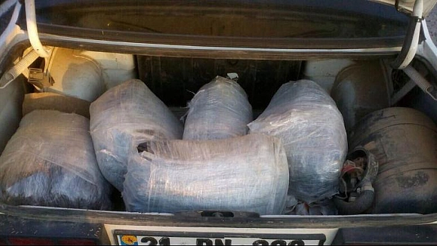 ELAZIĞ'DA 35 KİLO ESRAR ELE GEÇİRİLDİ