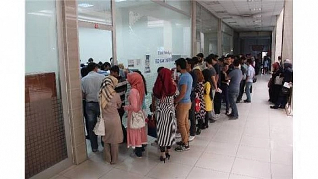 ELAZIĞ BELEDİYESİ'NİN ÖĞRENCİLERE ÜCRETSİZ ULAŞIM HİZMETİ 2. YILINDA