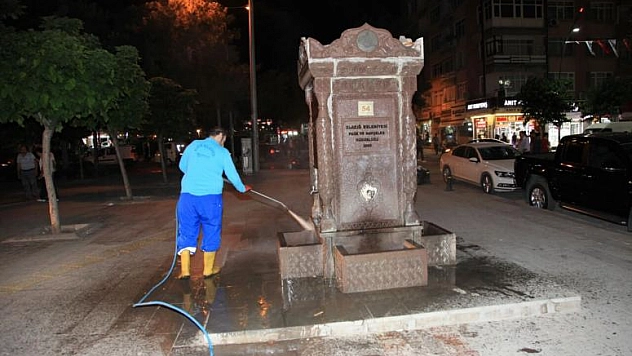 ELAZIĞ BELEDİYESİ'NDEN KAPSAMLI TEMİZLİK