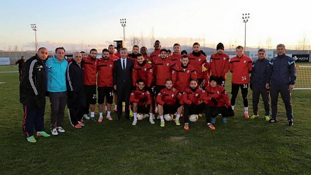 ELAZIĞSPOR HİÇBİR ZAMAN SAHİPSİZ KALMAZ !