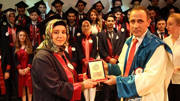 TIP FAKÜLTESİ 28. DÖNEM MEZUNLARINI UĞURLADI