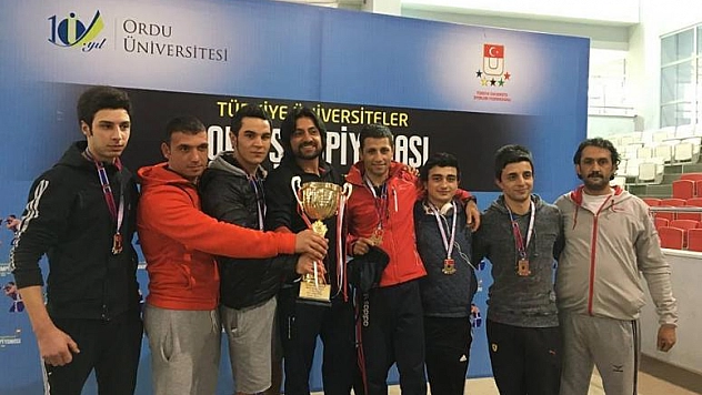 Fırat Üniversitesi Türkiye 1.si