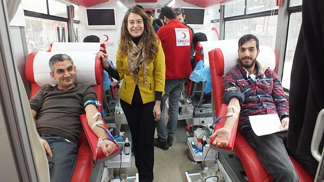 Hakimiyet Gazetesi Çalışanlarından Örnek Davranış ! 