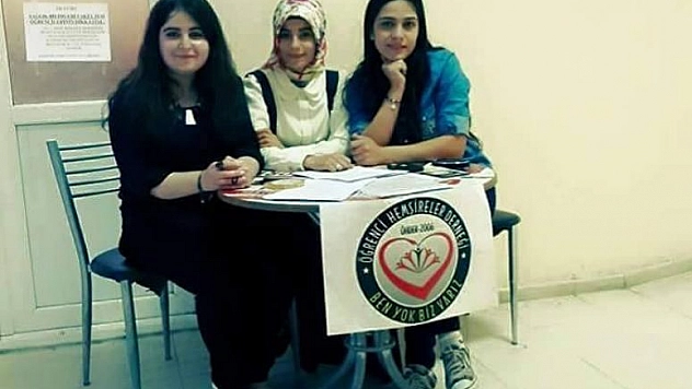 HEMŞİRELERİN SESİNİ DÜNYAYA DUYURMAK İSTİYORUZ