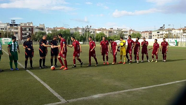 İŞİTME ENGELLİLER FUTBOL SÜPER LİGİN'DE HEYECAN SÜRÜYOR