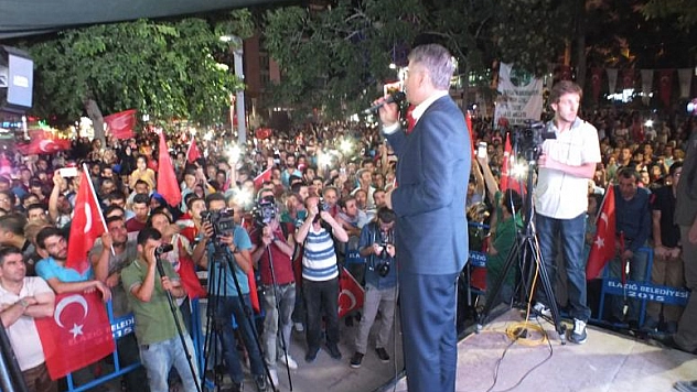 İzzetpaşa Meydanı'nın Adı Değişiyor !