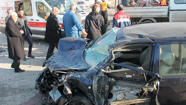  ZİNCİRLEME KAZA: 4 YARALI