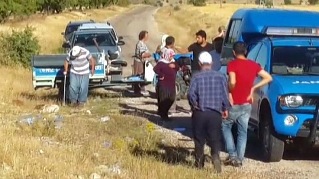 ÇAPA MOTURU DEVRİLDİ:5 YARALI 