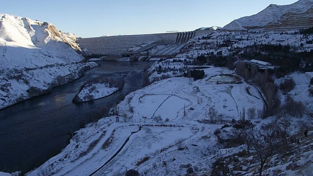 KEBAN BARAJI BEYAZA BÜRÜNDÜ