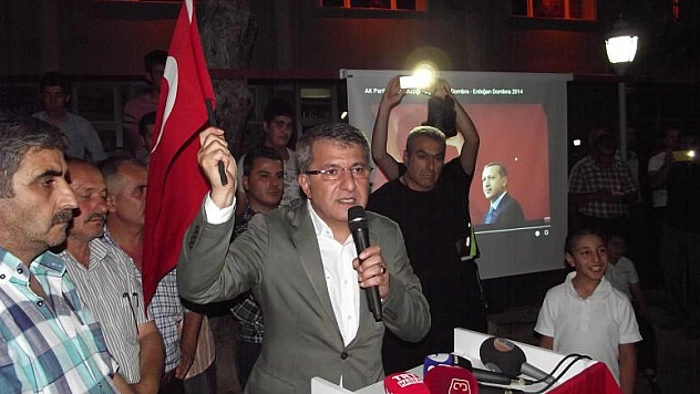 ÖMER SERDAR, KEBAN'DA DEMOKRASİ NÖBETİNE KATILDI 