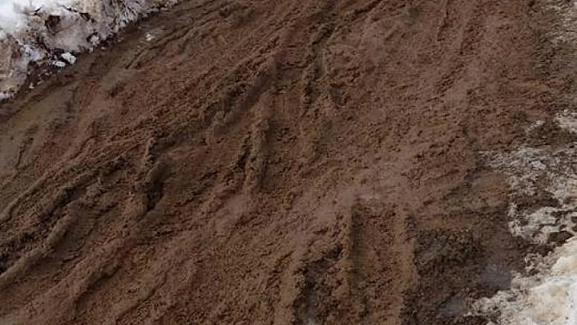 KÖYLÜLERİN ÇAMUR İLE İMTİHANI!