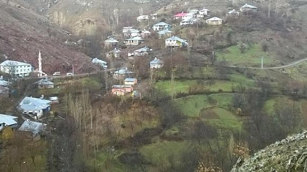 KAYAHİSAR, PALU'YA BAĞLANIYOR