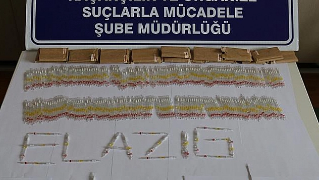 ELAZIĞ'DA  280 TÜP YILAN ZEHİRİ ELE GEÇİRİLDİ