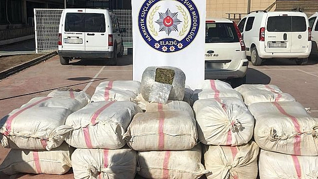 Elazığ'da yarım ton esrar ele geçirildi