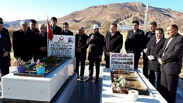 ŞEHİT SEKİN KABRİ BAŞINDA ANILDI