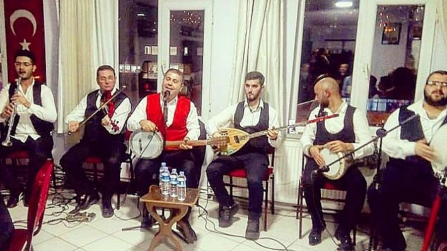  BURSA'DA KÜRSÜBAŞI ETKİNLİĞİNE YOĞUN İLGİ!