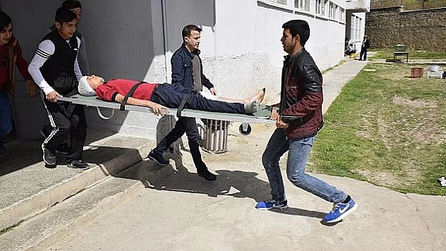 PALU'DA ÖĞRENCİLERDEN GERÇEĞİ ARATMAYAN TATBİKAT