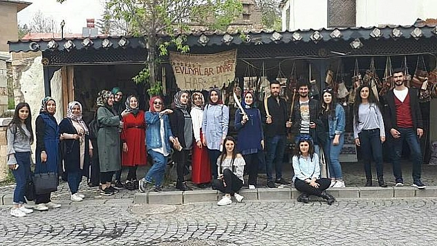 BİNGÖL ÜNİVERSİTESİ ÖĞRENCİLERİNDEN KÜLTÜREL GEZİ