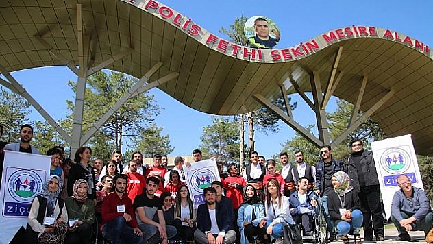 ÖZEL ÇOCUKLAR GÖNÜLLERİNCE EĞLENDİ