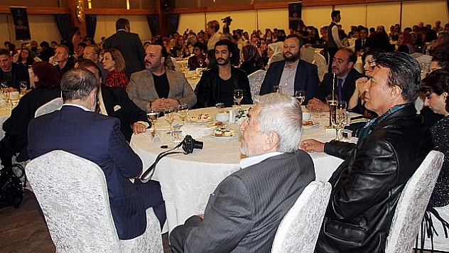 ÜNLÜLERDEN İSRAİL VE ABD'YE TEPKİ