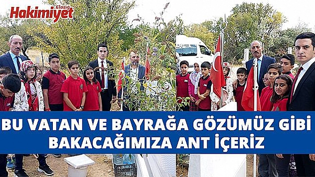 ÖĞRENCİLER, 15 TEMMUZ ŞEHİDİNİ KABRİ BAŞINDA ANDI