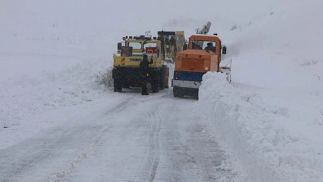 332 köy yolu açıldı