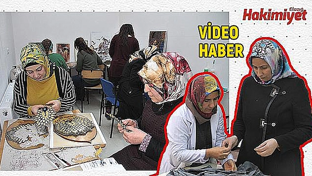 ANNE VE ÇOCUKLARI AYNI OKULDA EĞİTİM GÖRÜYOR