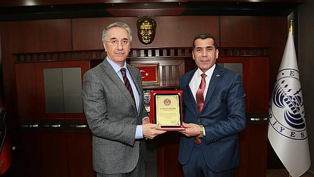 ŞEHİT GAZİ-SEN ÜYELERİNDEN YANILMAZ'A ZİYARET