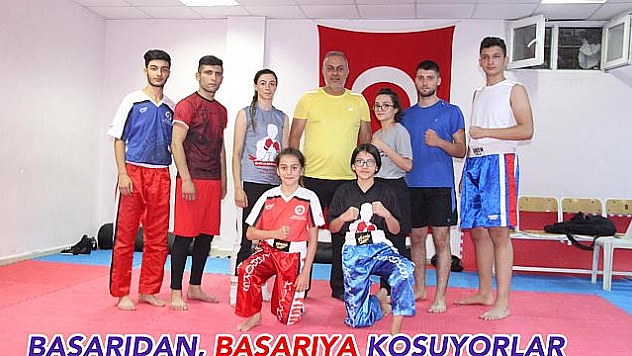 Kick Boks'un başkenti Elazığ!