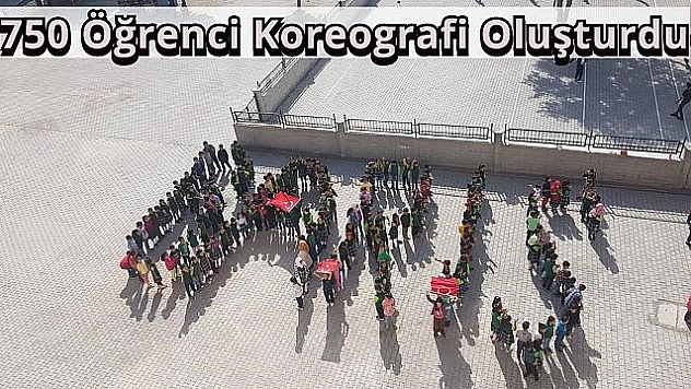 Minikler, harekata koreografili destek verdi