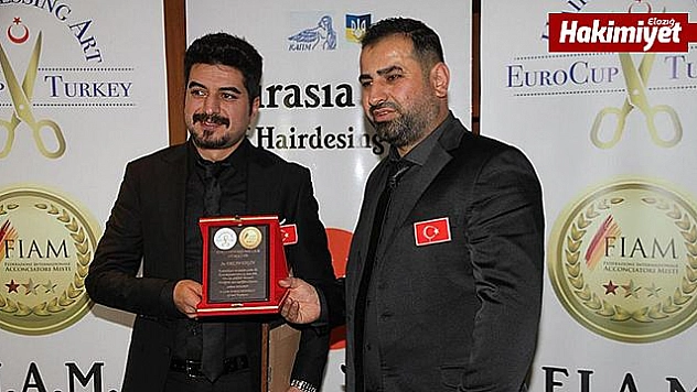 ELAZIĞLI HEMŞERİMİZ  ERKAN ENGİN, TÜRKİYE'NİN EN İYİ KUAFÖRLERİ ARASINDA