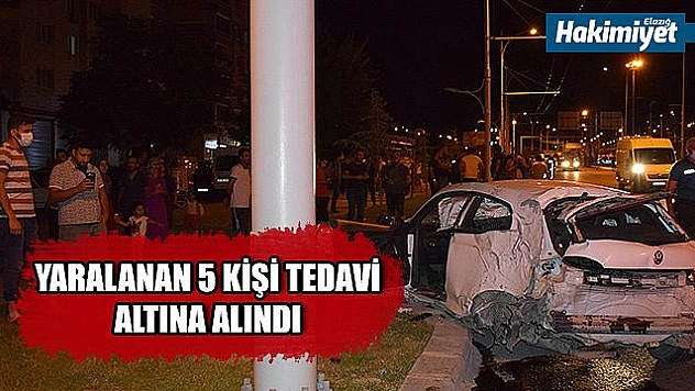 Kırmızı ışıktan geçen otomobil kamyonete çarptı: 5 yaralı
